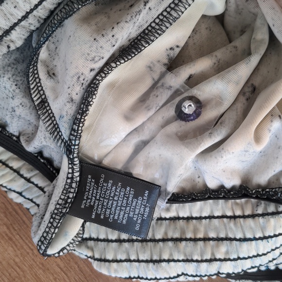 Ryegrass Velour Black Floral Long-Sleeved Midi Dress Size Small - Picture 11 of 14